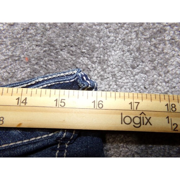 Absolutely famous women's capri jeans size 10 (32) Distressed - Picture 7 of 9